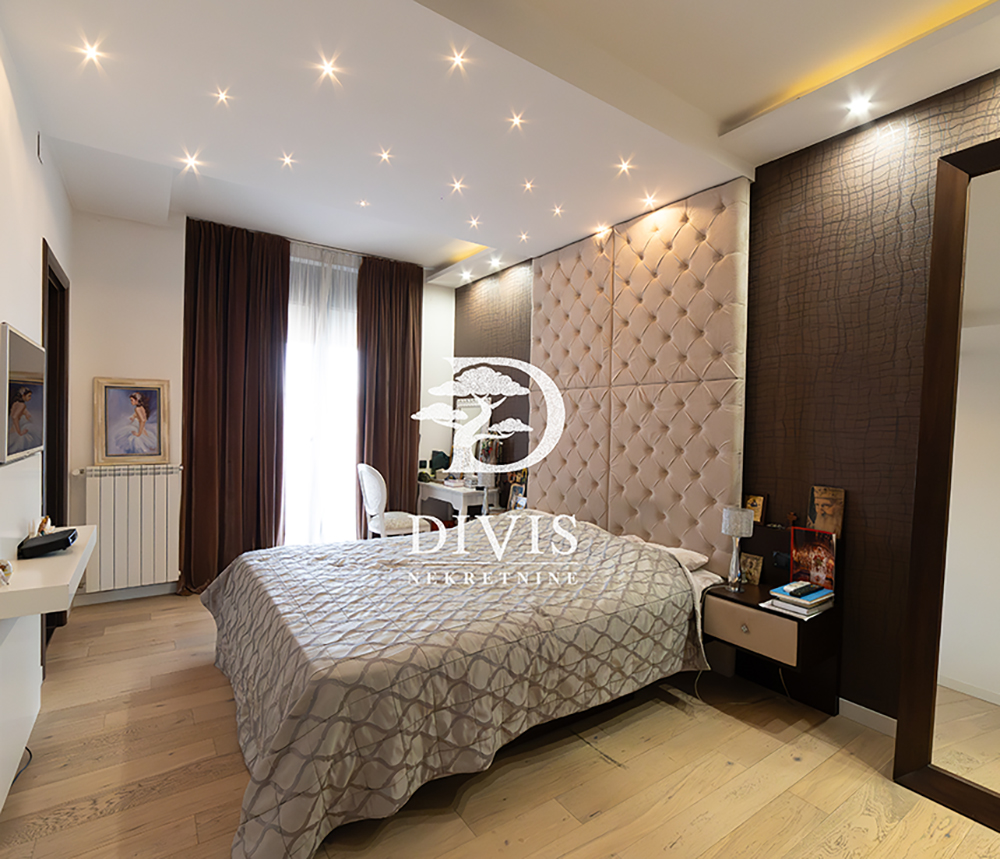 Slika 4 - Heroja Milana Tepića, Četvorosoban stan na prodaju, 210m2, 1.500.000€